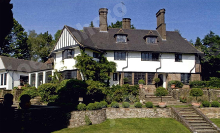 John Lennon&amp;#039;s former home for sale