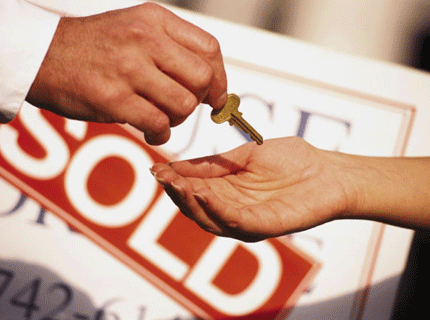 Number of immigrants buying homes here reaches record high