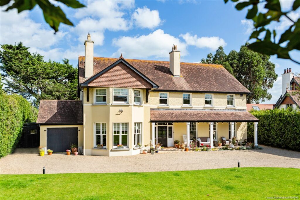 Saoirse Ronan&#039;s Wicklow home placed up for sale