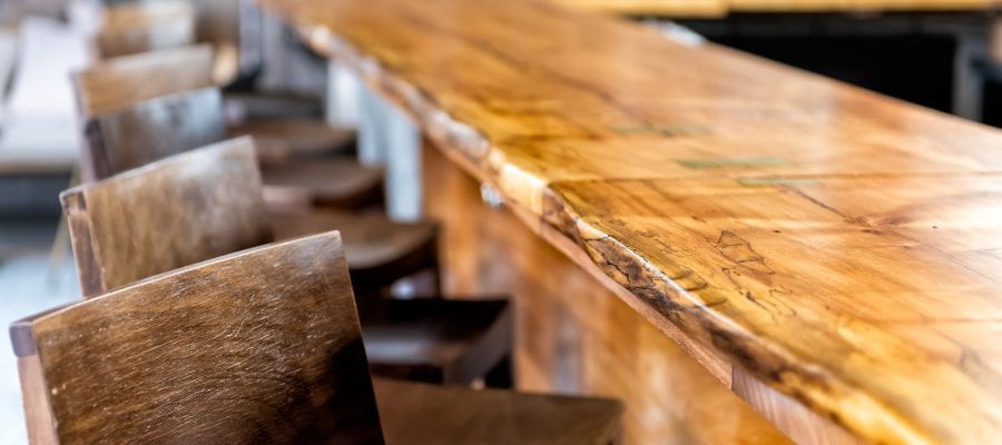 Seven of the best houses with home bars on the market right now!