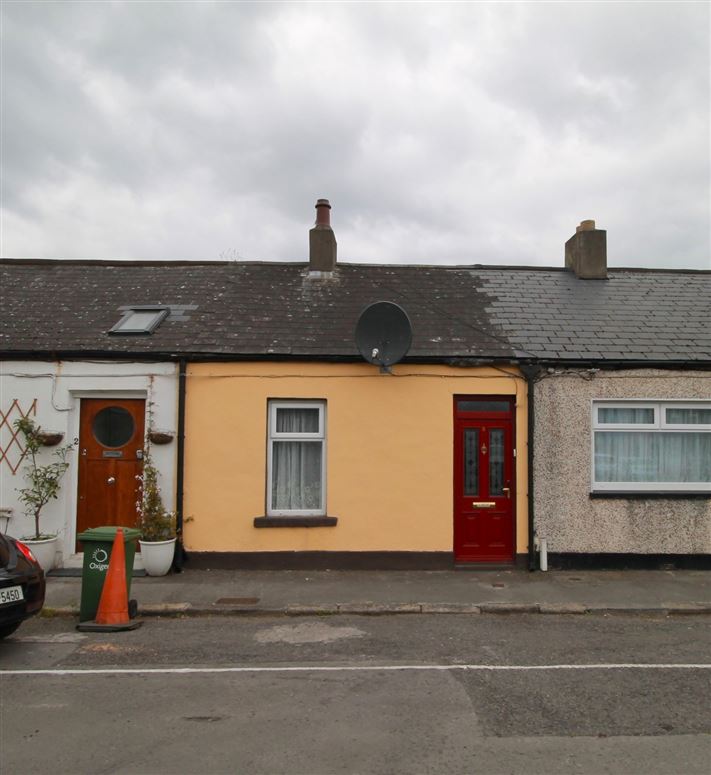 Location is key for East Wall fixer-upper