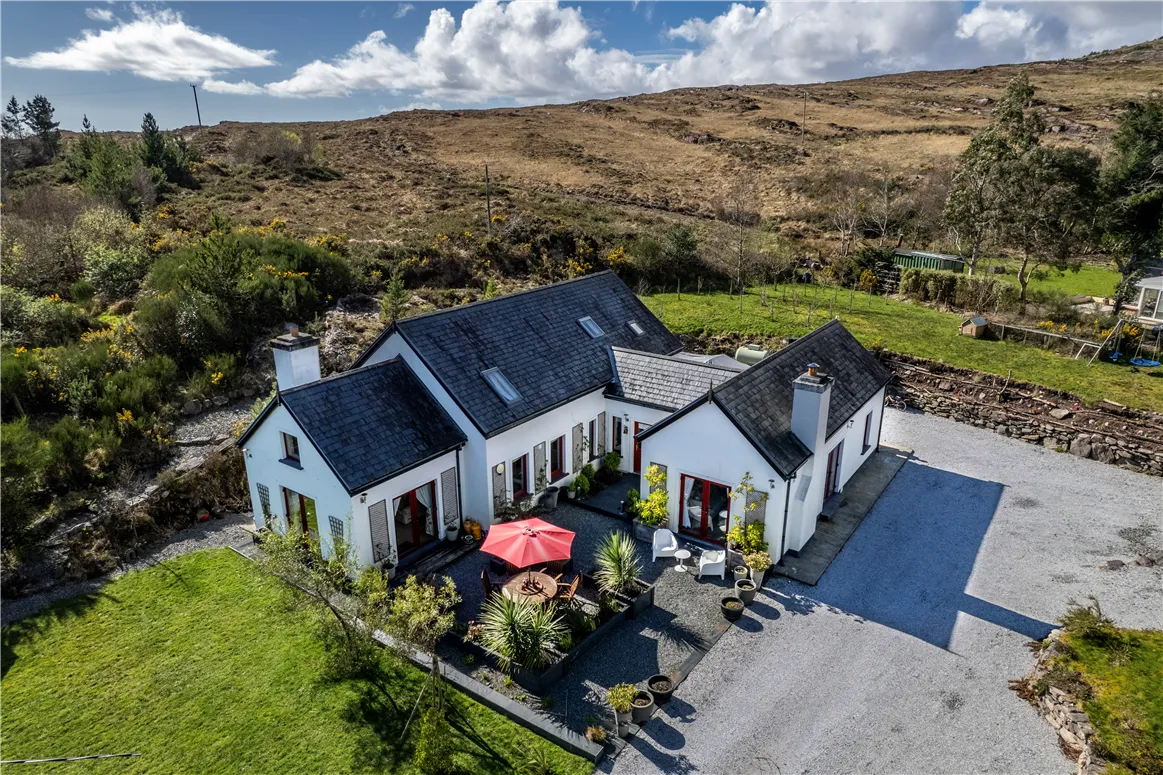 The Kerry home that can be your own little Kingdom