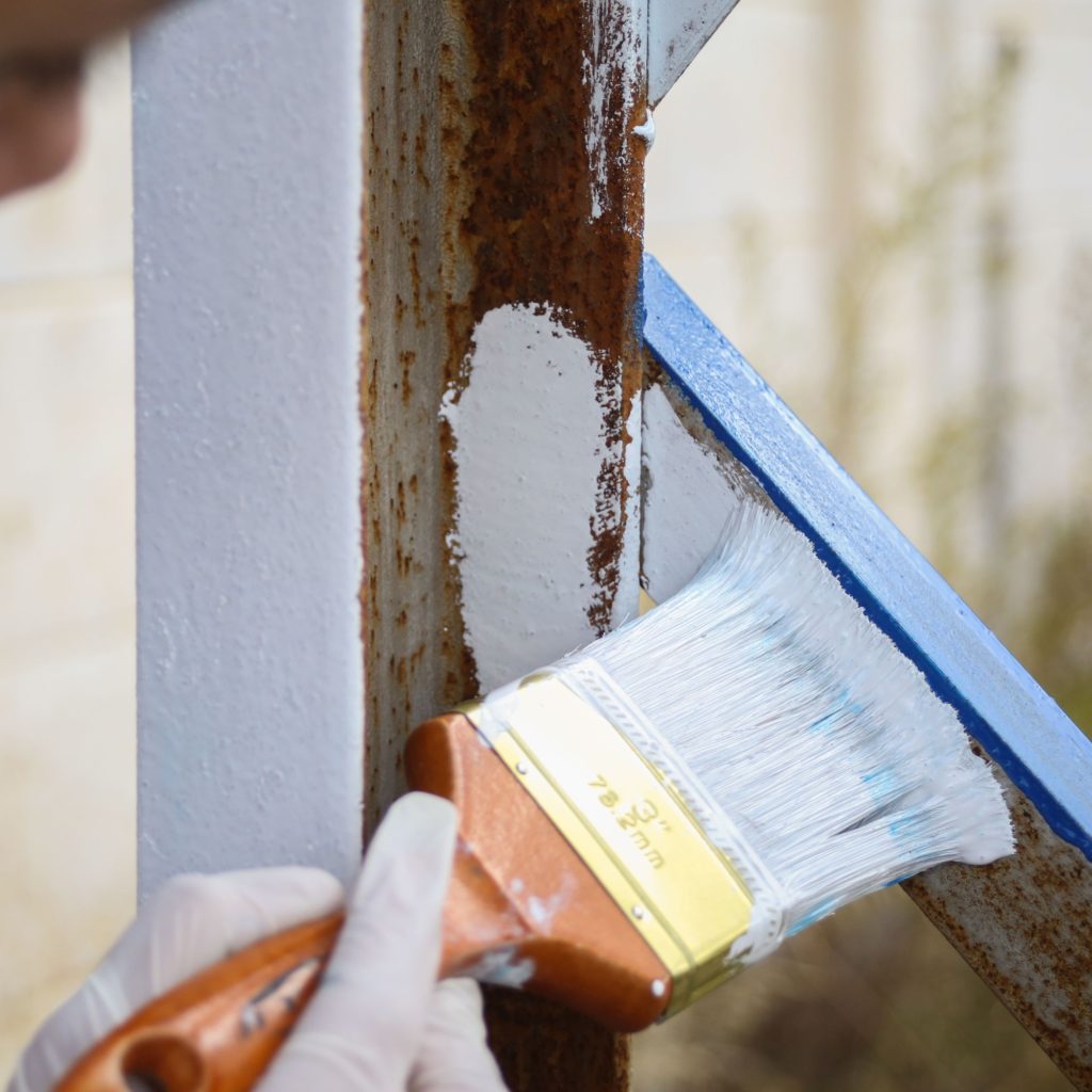 Paint Like a Pro: How to Save Rusty Railings &amp; Gates