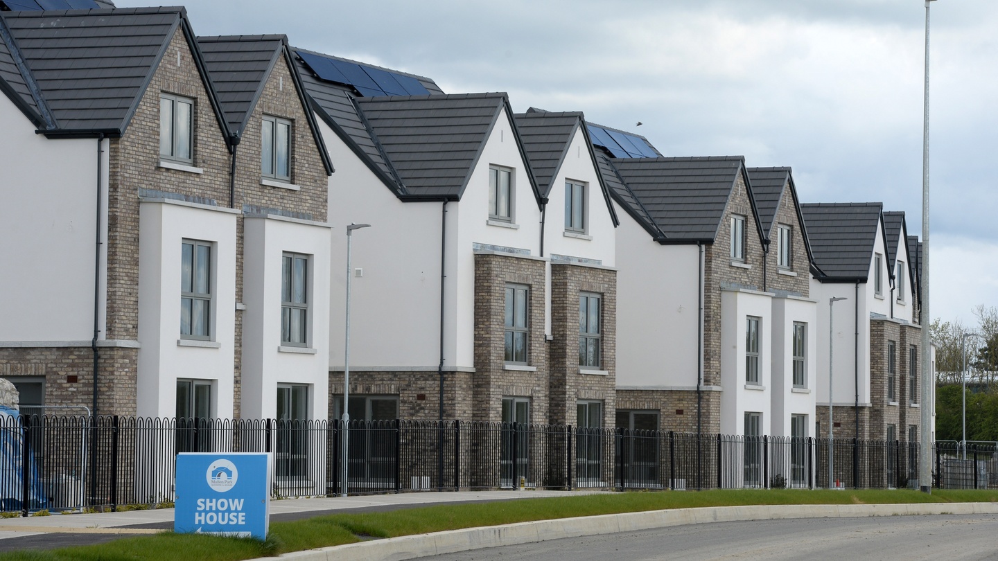 Cabinet to discuss plans to prevent the bulk buying of properties