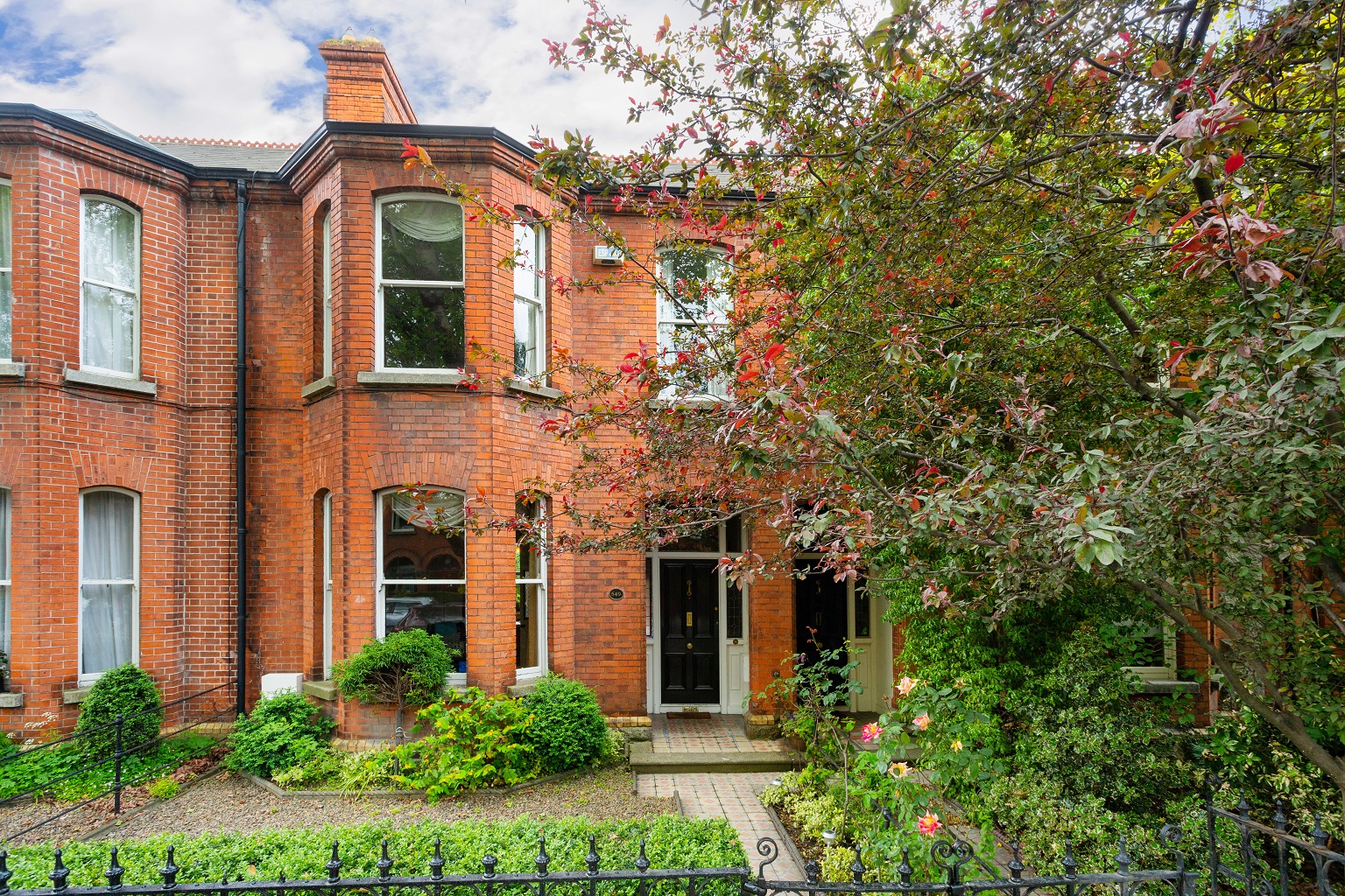 Owen Reilly tips on improving your kerb appeal if selling your home