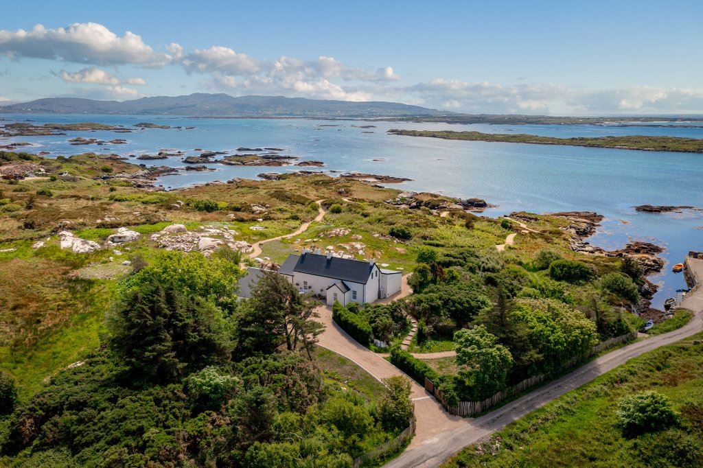 Horizon House beautifully blends the old with the new