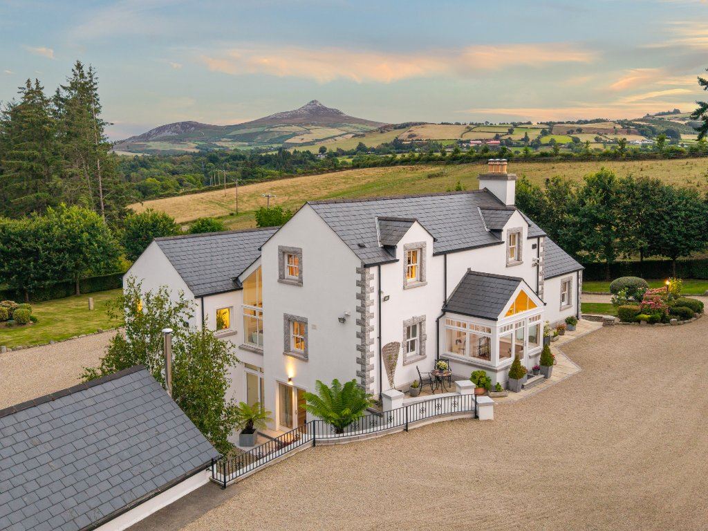 Onagh Farm Lodge is simply stunning